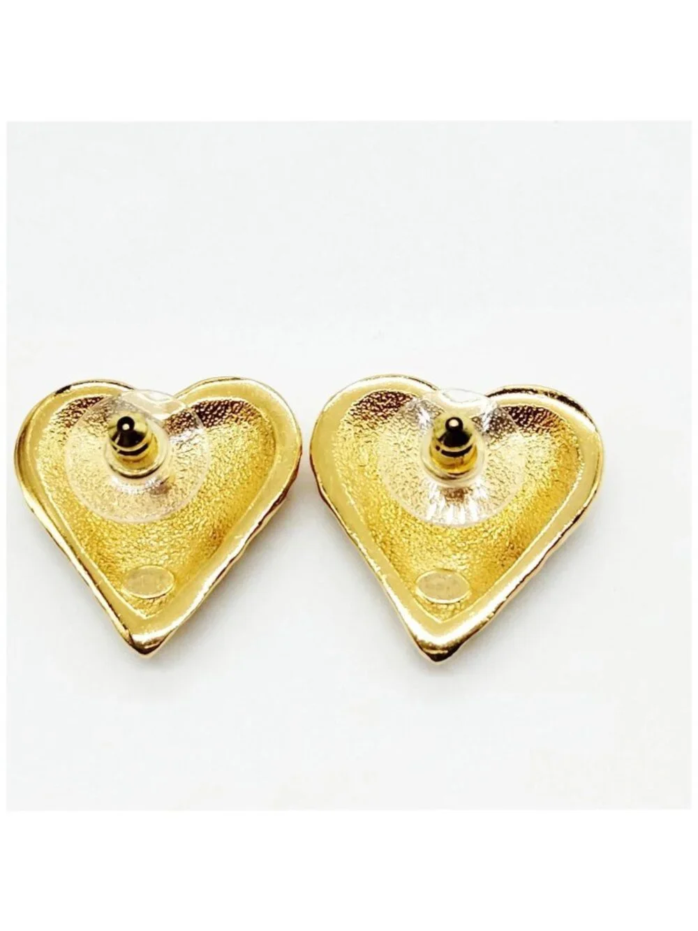 Authentic Chanel CC Heart Clip-On Earrings Gold Tone Vintage